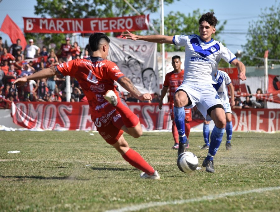 DOMINGO DE LIGA Y CLÁSICO EN LOS NOGALES