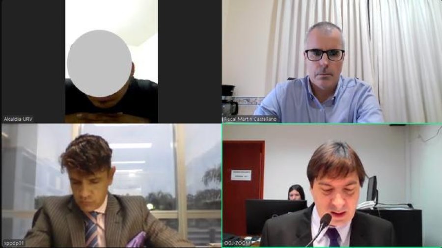 El fiscal a cargo de la investigación es Martín Castellano. La audiencia se realizó de forma remota en los tribunales rafaelinos.