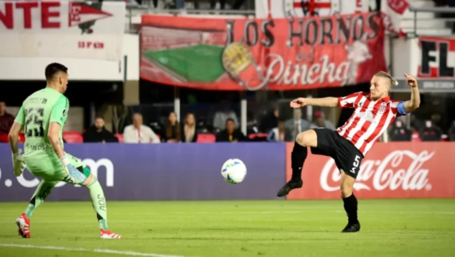 PASO EN FALSO. No fue la noche de Estudiantes.