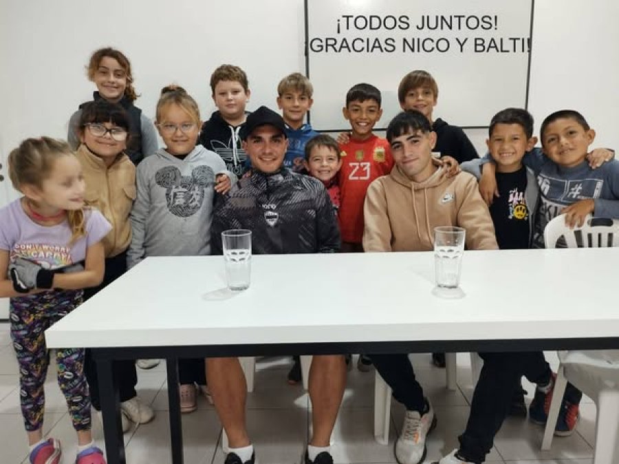 Los talleristas y los entrevistados.