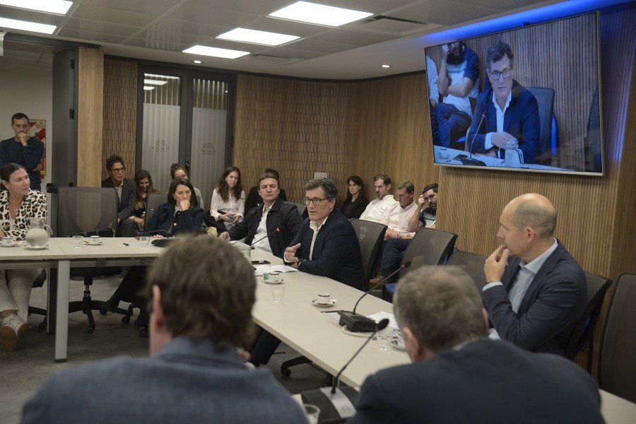 Mariano Ferrazzini, de FISFE, al exponer en la Comisi&oacute;n PYME de la C&aacute;mara de Diputados en el Congreso.