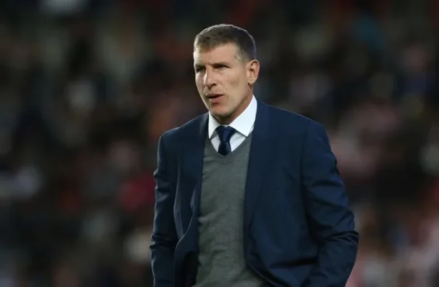 El técnico Martín Palermo.