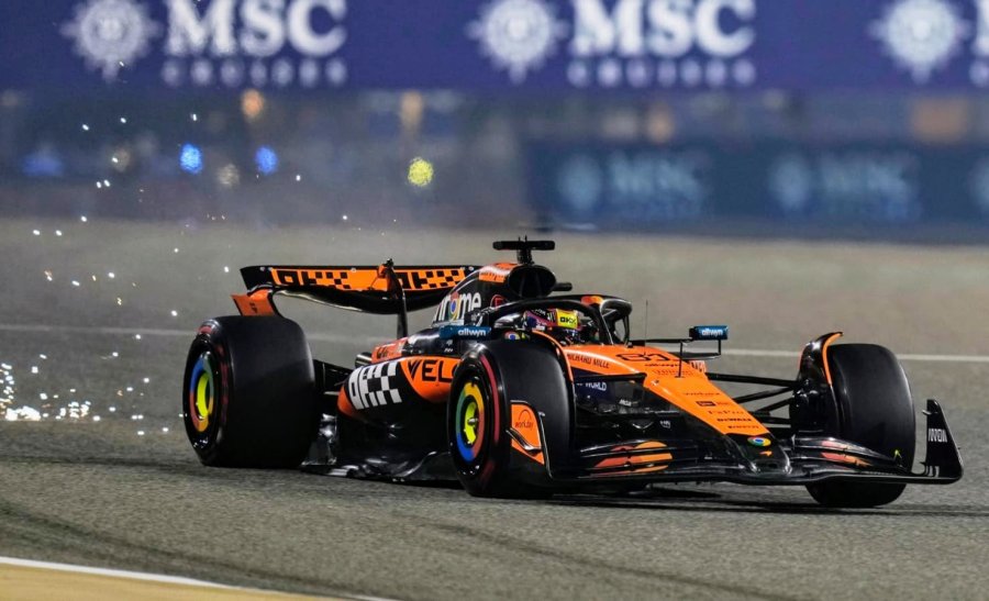 Oscar Piastri encabez&oacute; el doblete de McLaren en las Pr&aacute;cticas Libres de Bahr&eacute;in.