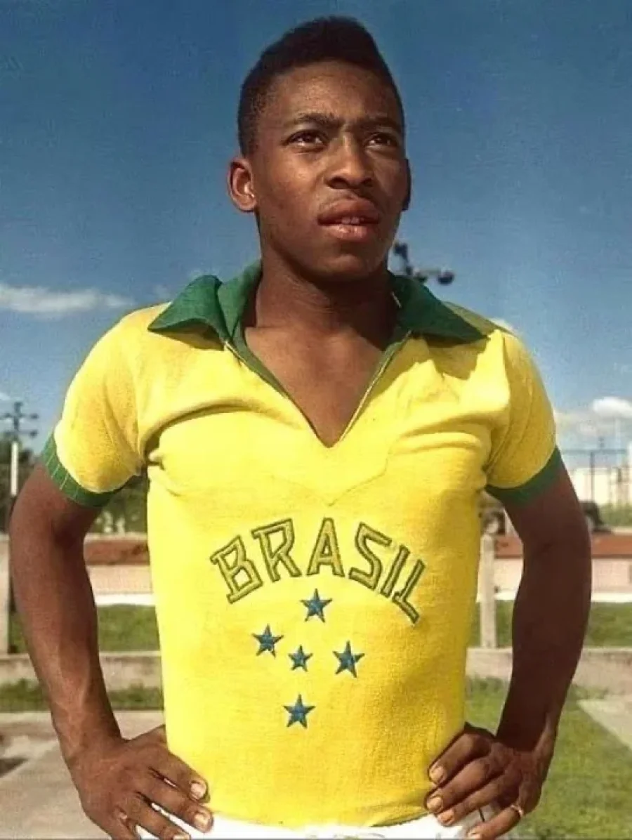 Pelé participó en un Mundial con solo 17 años.