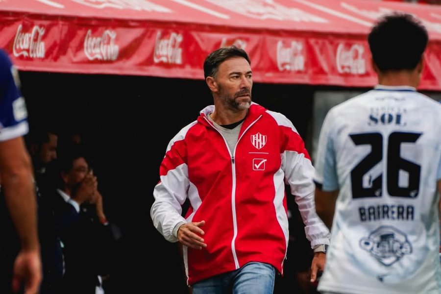 ¿DECISION TOMADA? En Santa Fe afirman que hasta ganando podría dejar el cargo.