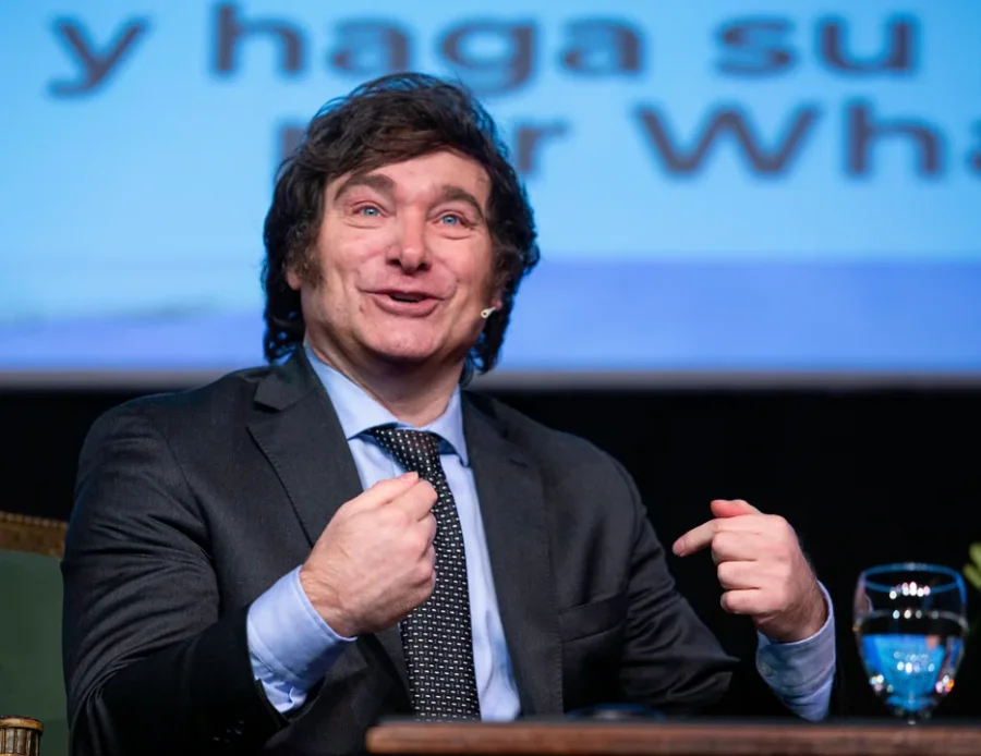 Javier Milei se fanatizó por Messi y Scaloni.