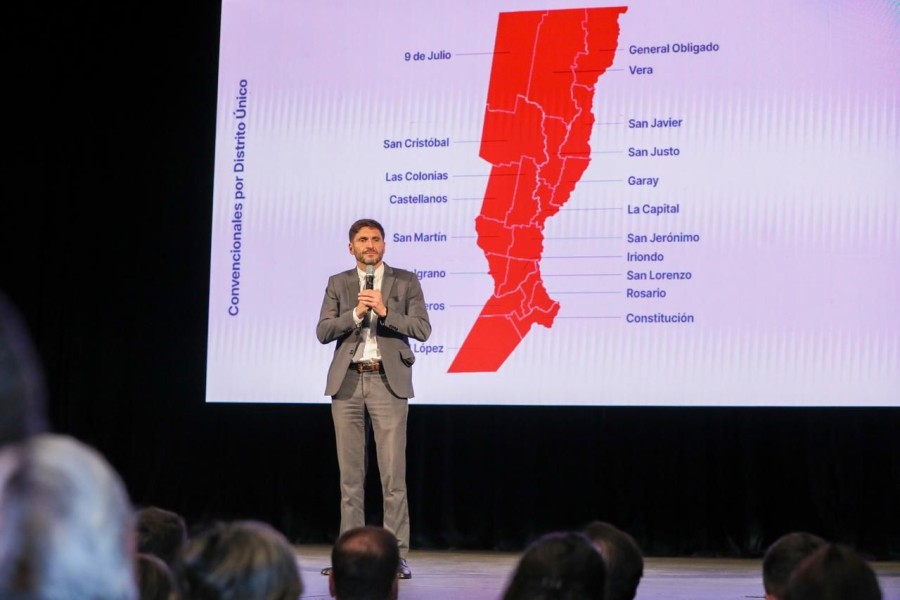 Pullaro encabez&oacute; el encuentro que se realiz&oacute; en el Centro Cultural Provincial de la ciudad de Santa Fe