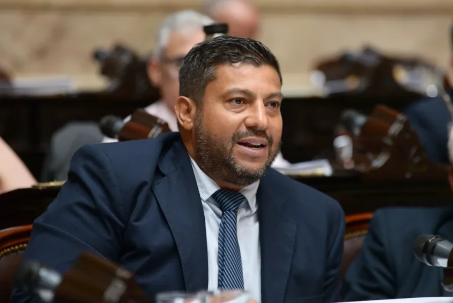 CHUMPITAZ. Se despega del PRO, pero en buenos términos.