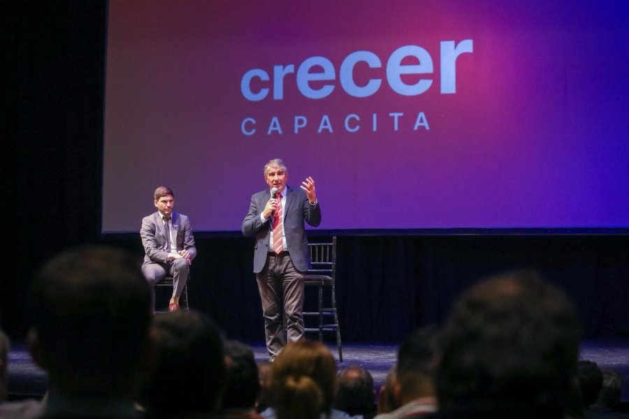 “Crecer Capacita” es la Escuela de gobiernos locales.