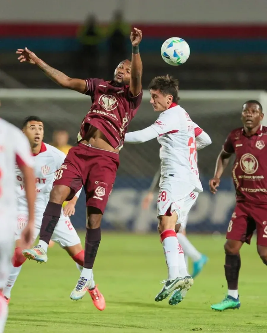 Unión visita a Mushuc Runa en Ecuador.