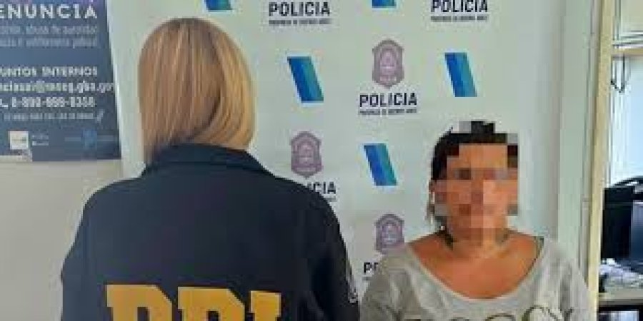 MALA MADRE. Terminó arrestada por la Policía.