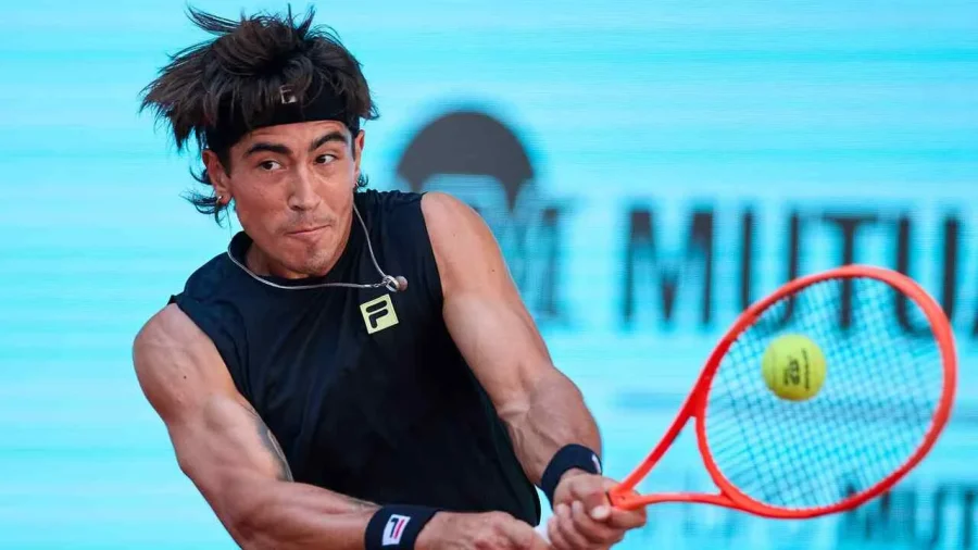 Comesaña consiguió un triunfazo ante Fils.