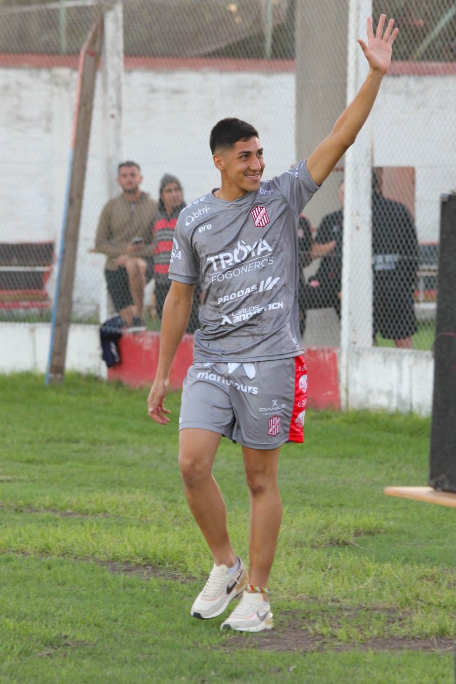 SERA EL 1. Joaquín Gómez retorna al arco juliense.