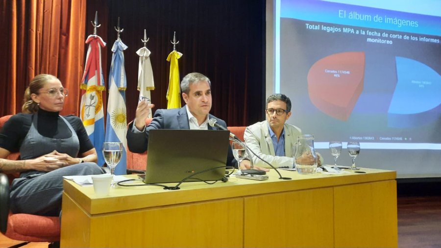 La secretaria de Gesti&oacute;n (Rosario) de la Fiscal&iacute;a General, Marina Pieretti; Auditor General de Gesti&oacute;n, Leandro Mai; Prosecretario General de la Fiscal&iacute;a General, Mario Barletta.