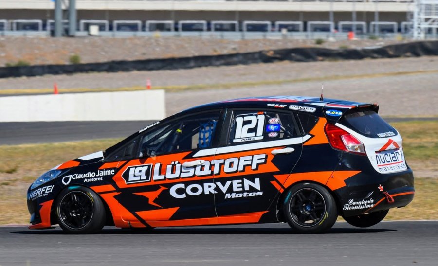 Nicol&aacute;s Posco gan&oacute; en la &uacute;ltima vuelta de una emotiva final de la Clase 2.