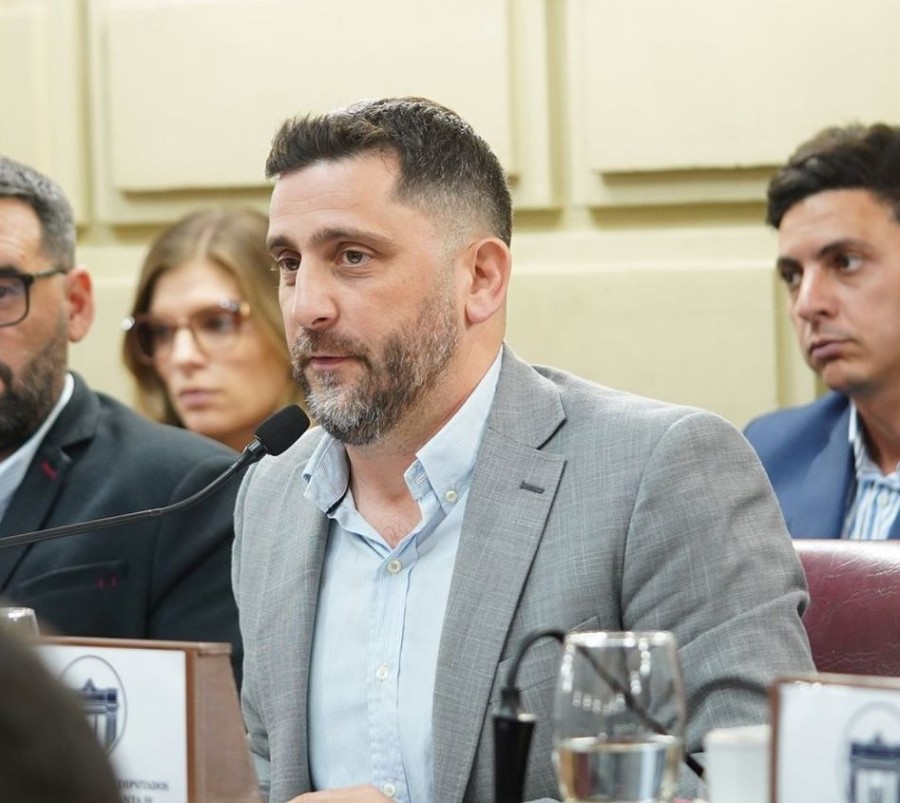 El diputado Mariano Cuvertino (Unidos para Cambiar Santa Fe).