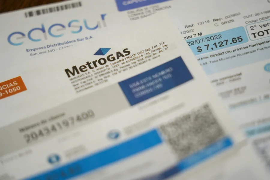 Las tarifas de electricidad y gas natural subirán en torno a un 2,5% en mayo.