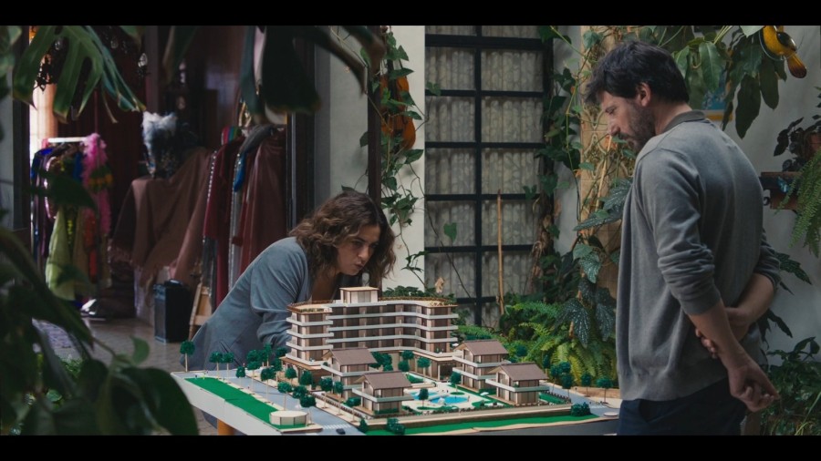 El Cine Belgrano anuncia su cartelera.