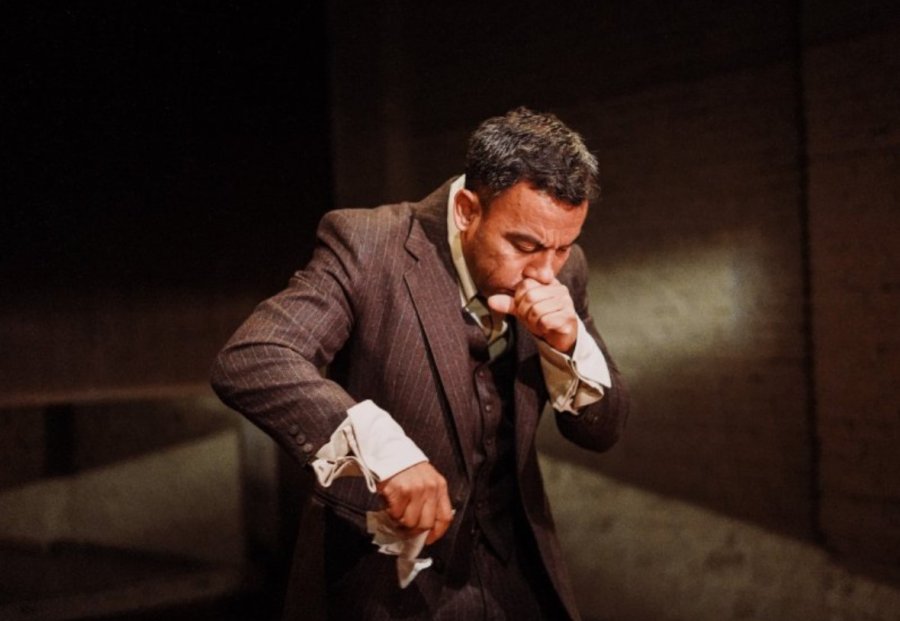 Presentación de trabajos unipersonales.