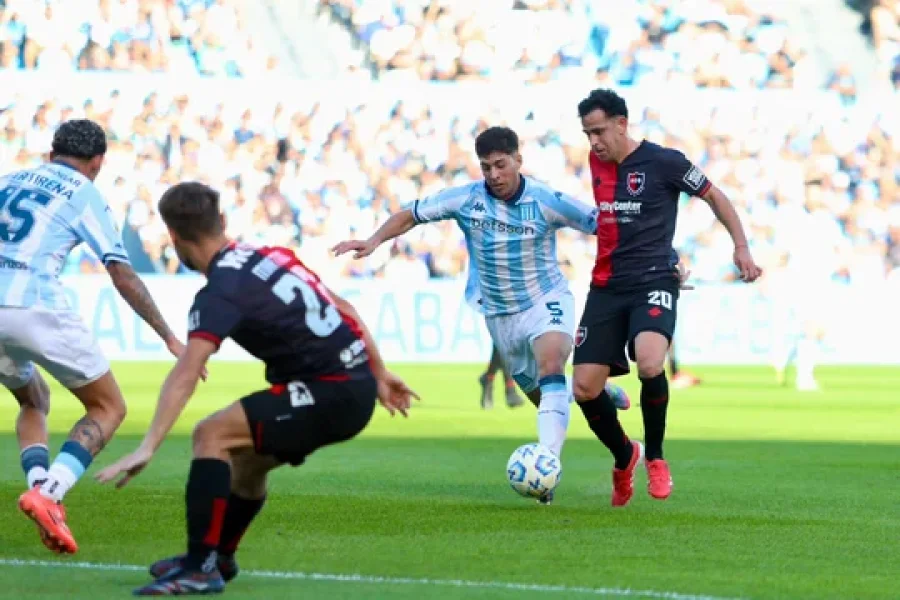 RACING SUPERÓ A LA LEPRA EN AVELLANEDA