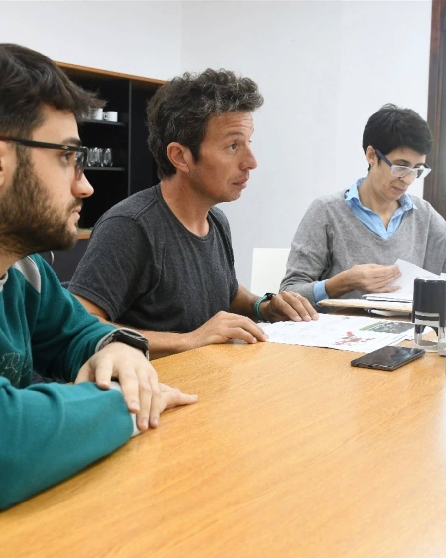 la apertura de ofertas para juegos infantiles.