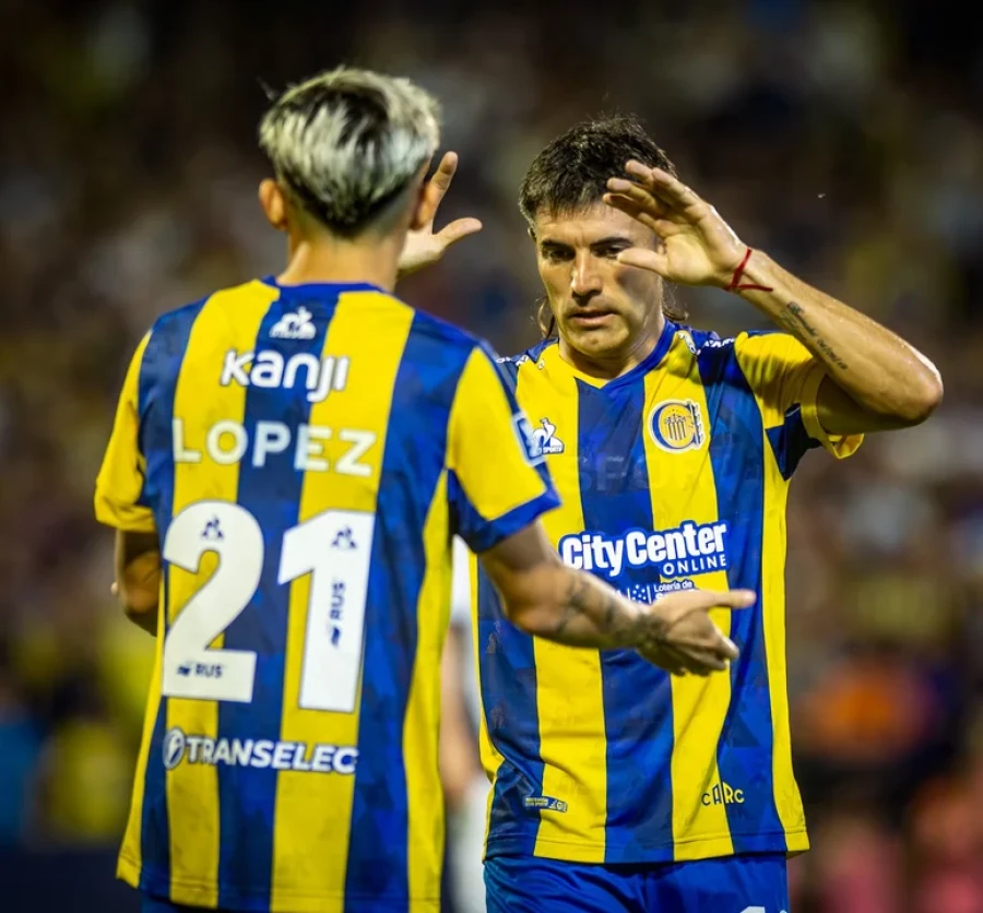 CANALLADA. Santiago López y Malcorra en el festejo.