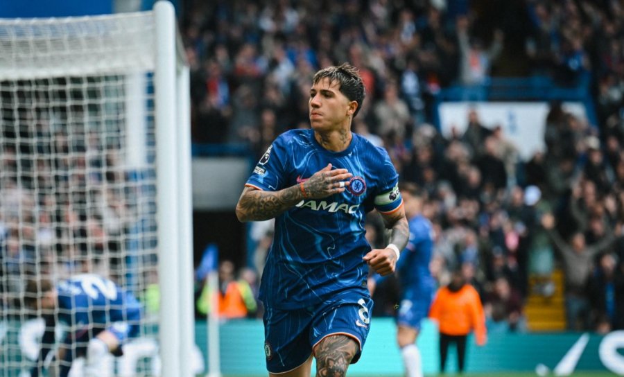 ENZO FERNÁNDEZ CELEBRA SU GOL