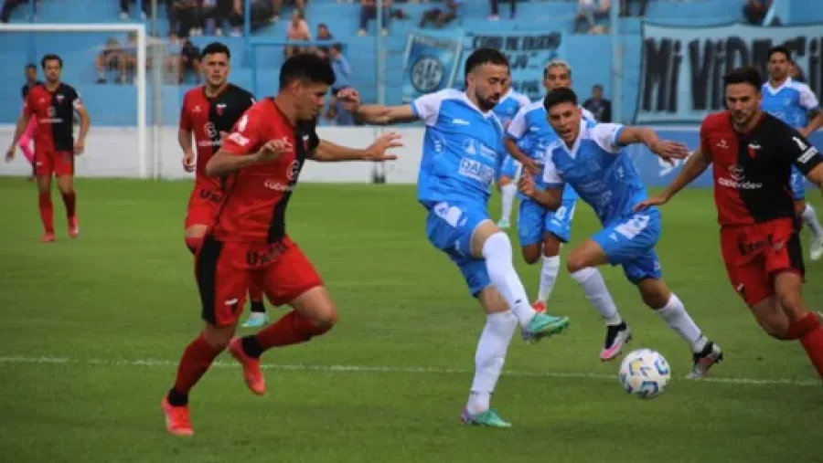 COLÓN NO PUDO CON ESTUDIANTES DE RÍO CUARTO Y SUMÓ SU SEXTA CAÍDA SEGUIDA