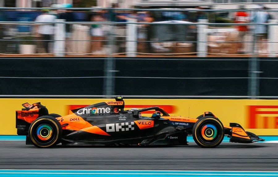 Oscar Piastri festejo su tercera victoria consecutiva.