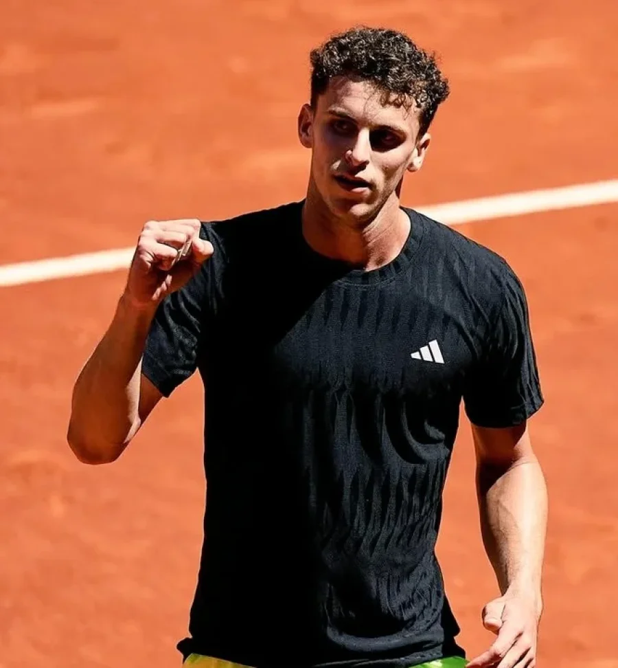 Juan Manuel Cerúndolo durante su triunfo en Roma.