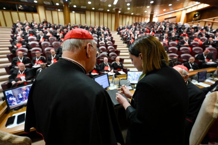 El instante en que quedó inutilizado el anillo del pescador.
