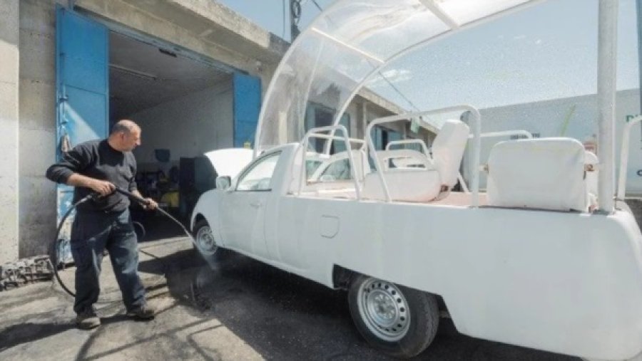 LA ULTIMA VOLUNTAD DE FRANCISCO. Donó el papamóvil que será convertido en una unidad de salud para Gaza.