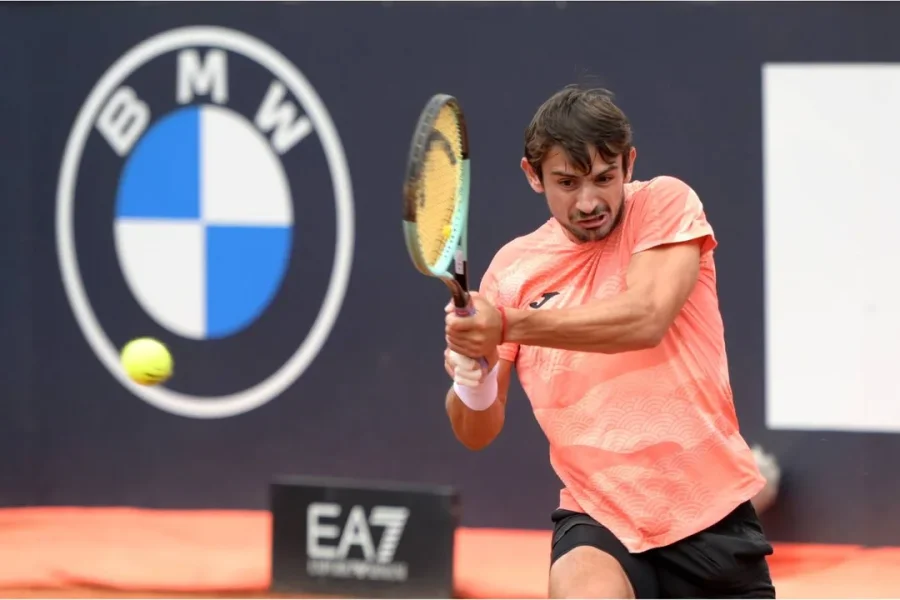 Buen arranque para Navone en Roma.