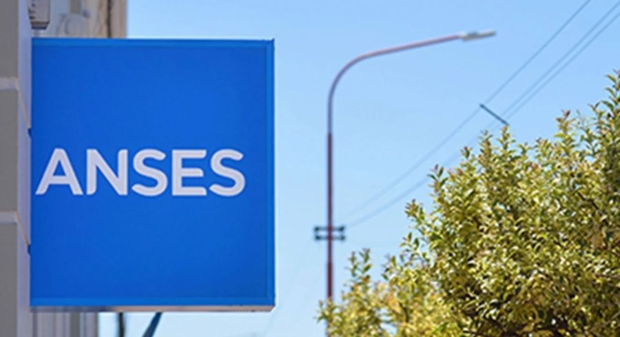 Jubilados y pensionados recibirán un doble ingreso en junio.