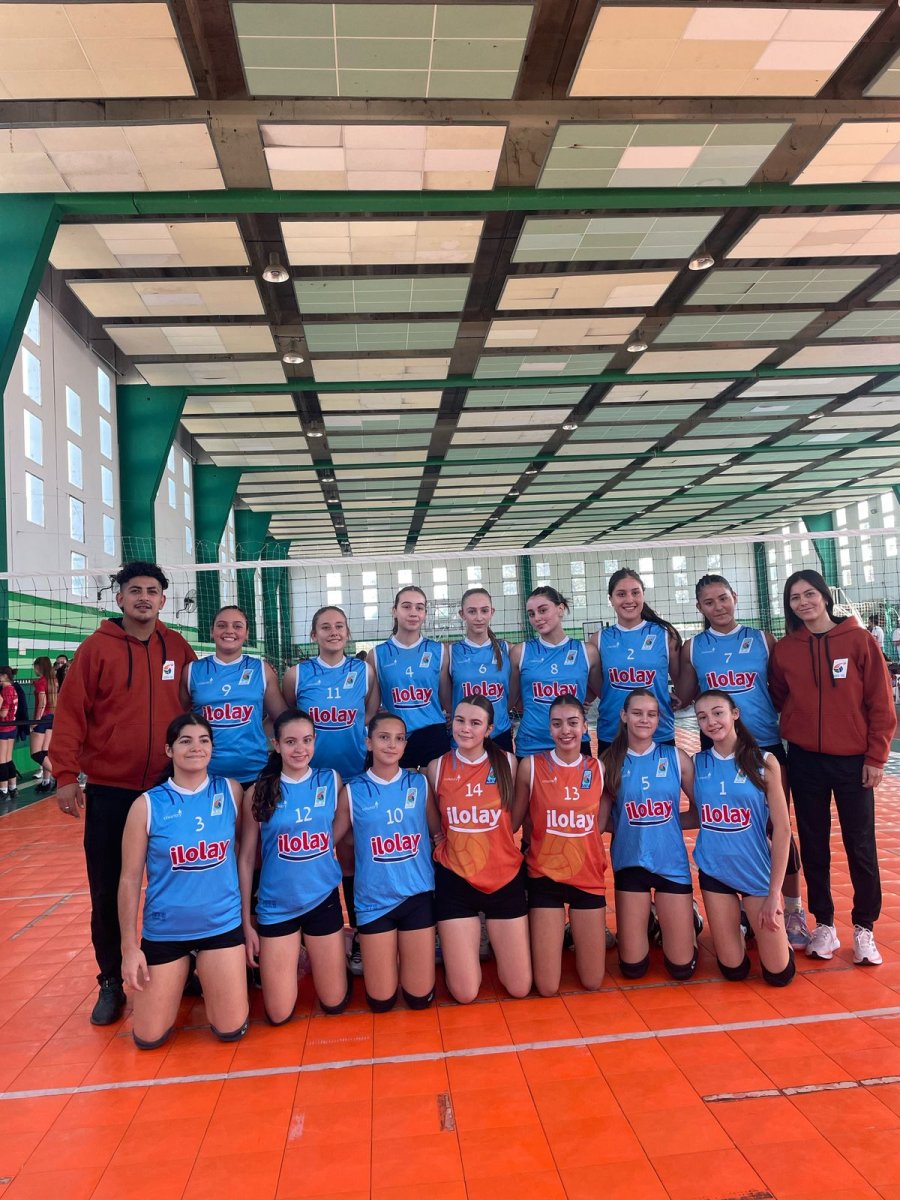 SELECCION FEMENINA. Gan&oacute; dos partidos en el Provincial.