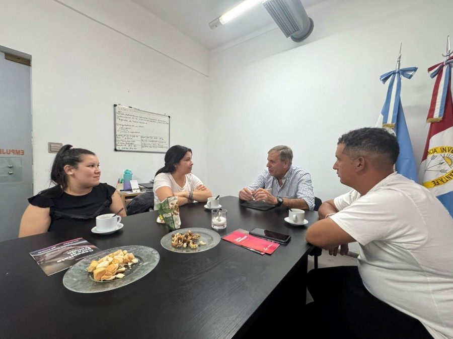 Provincia logr&oacute; reconstruir la historia de hermanos separados en su infancia.