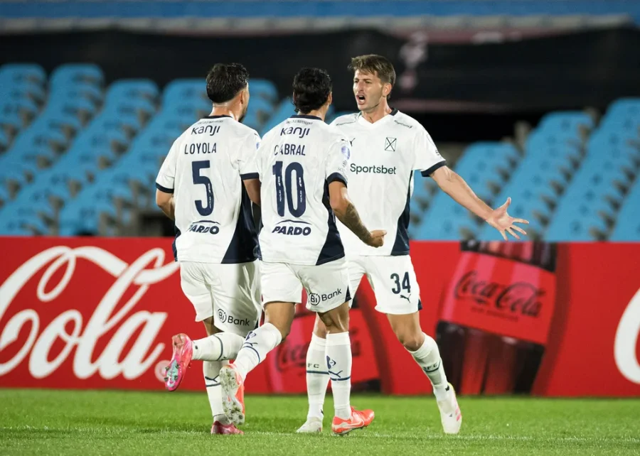 EL ROJO Y LA LEPRA MENDOCINA SE MIDEN EN AVELLANEDA