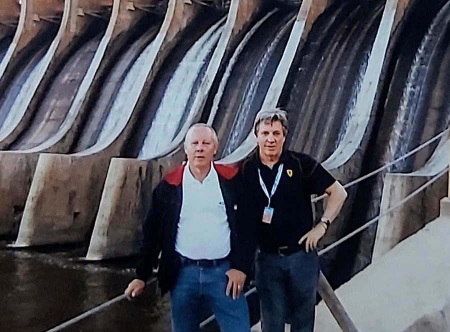 Juntos en el Dique Frontal de Termas de Río Hondo.