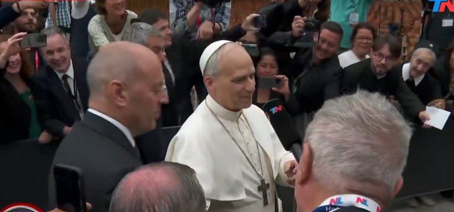 El papa León XIV mandó un saludo para Argentina.