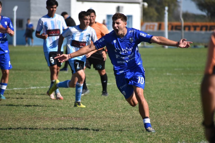 LA CREMA FUE SUPERIOR A RACING DE CÓRDOBA Y GANÓ CINCO DE LOS SEIS JUEGOS