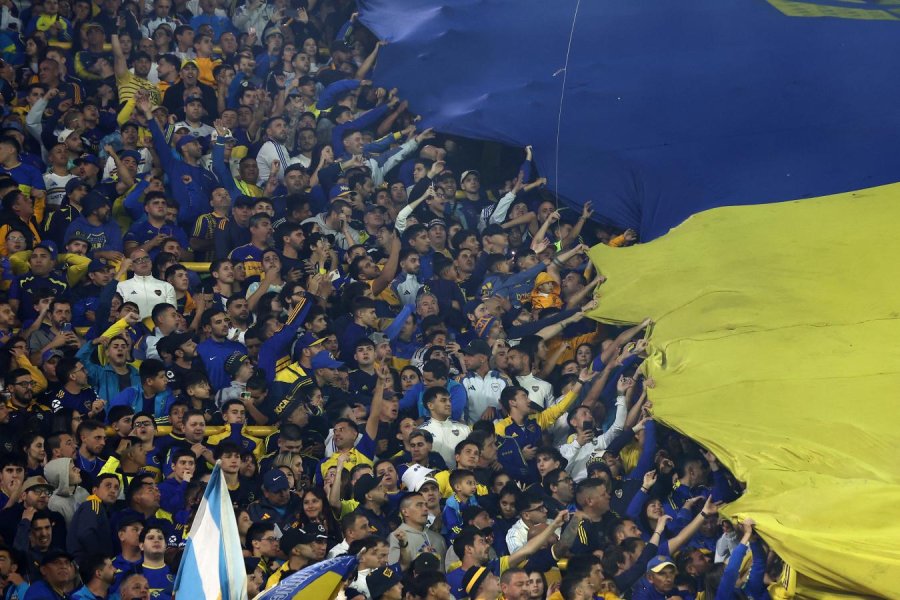 La bronca de la gente enmarcó la angustiosa clasificación.