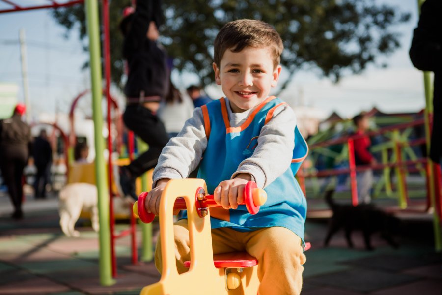con el objetivo de reconocer y visibilizar experiencias de promoci&oacute;n de h&aacute;bitos de vida saludable en la ni&ntilde;ez.