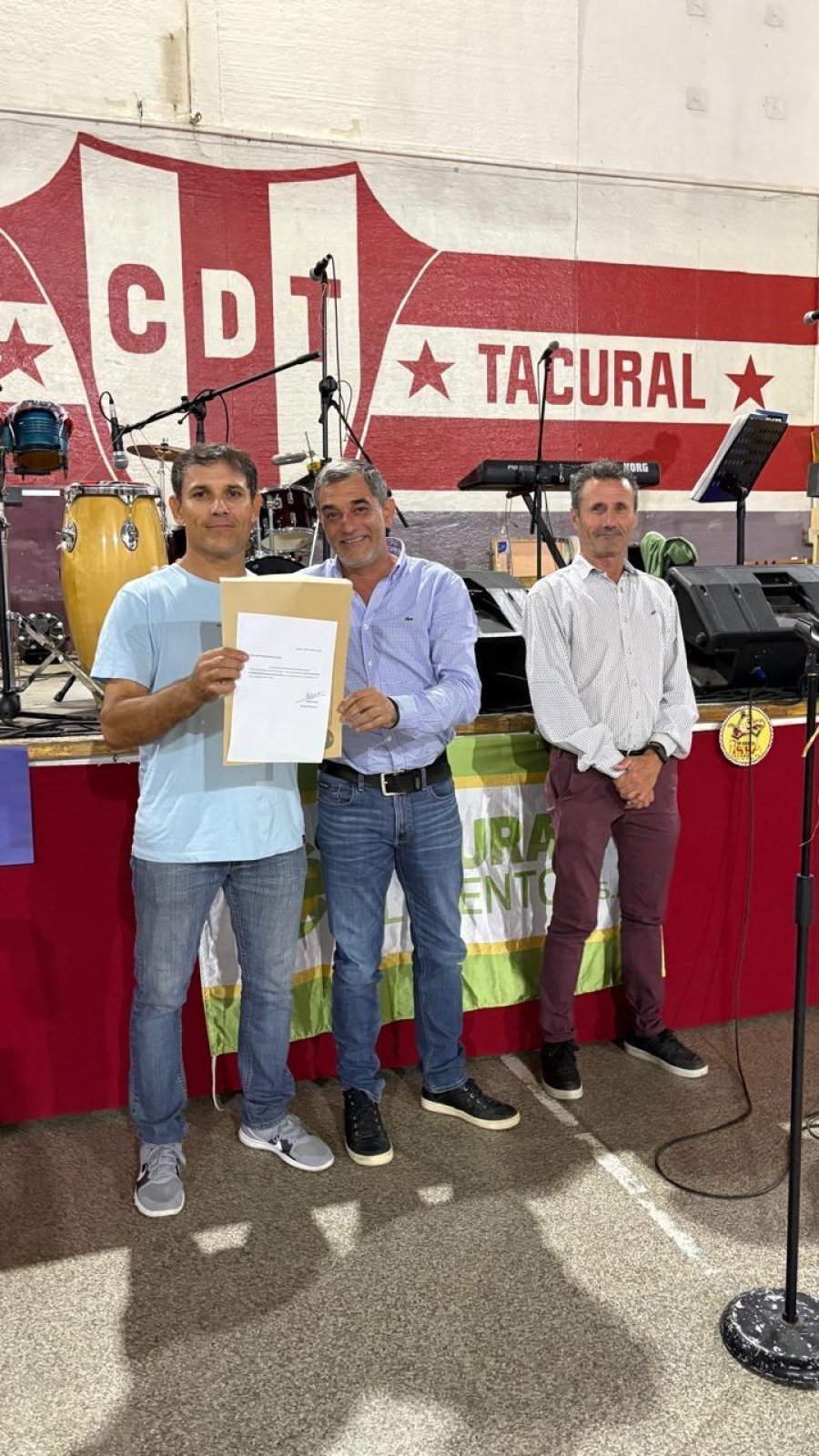 Adrián Pennacino, Sebastián Ballina y Adrián Sola durante la fiesta.