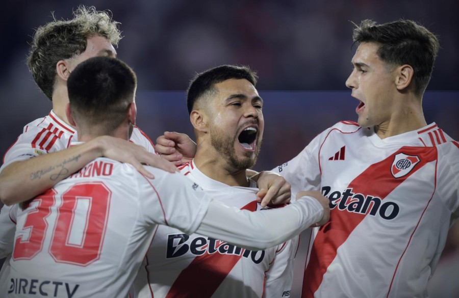 River ganó, avanzó a cuartos y enfrentará a Platense.