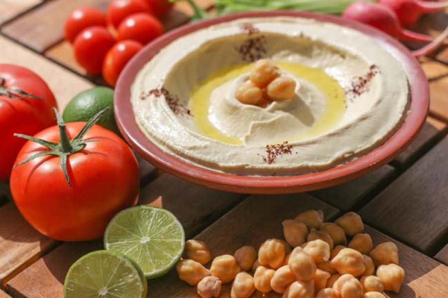 El hummus es muy rico en proteínas.