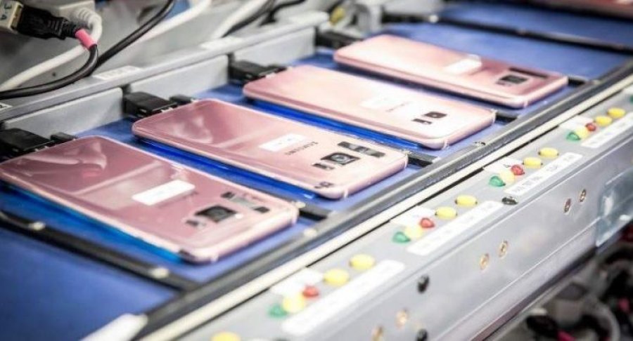 ¿MAS BARATOS? El Gobierno eliminó impuestos a celulares y los precios podrían caer fuerte.