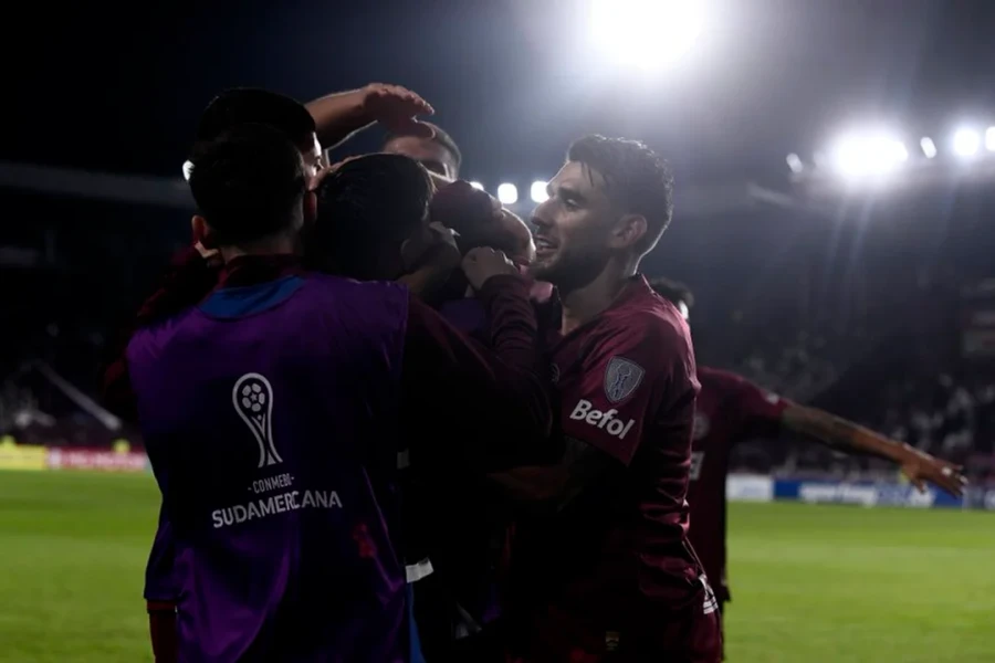 CLASIFICADO. El equipo Granate tuvo un buen partido.