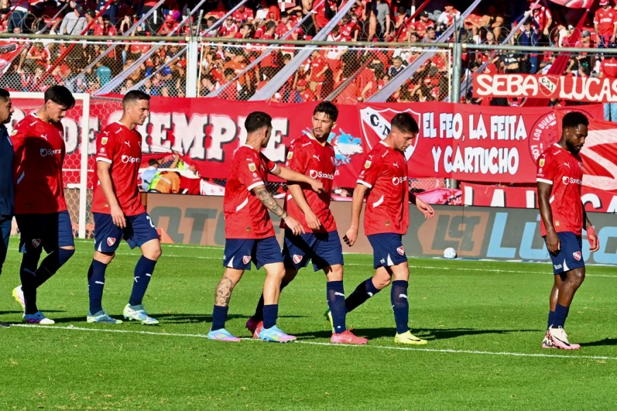 SEMANA CLAVE. El Rojo se juega cosas importantes en los dos frentes.