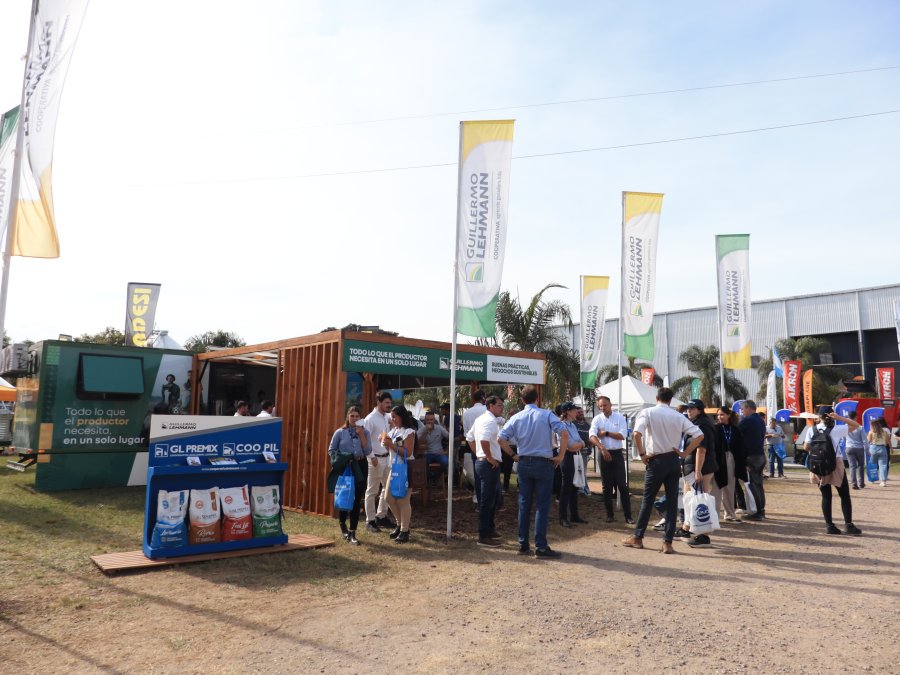 PRESENCIA. La cooperativa montó un stand que recibió visitantes de manera constante durante los tres días.