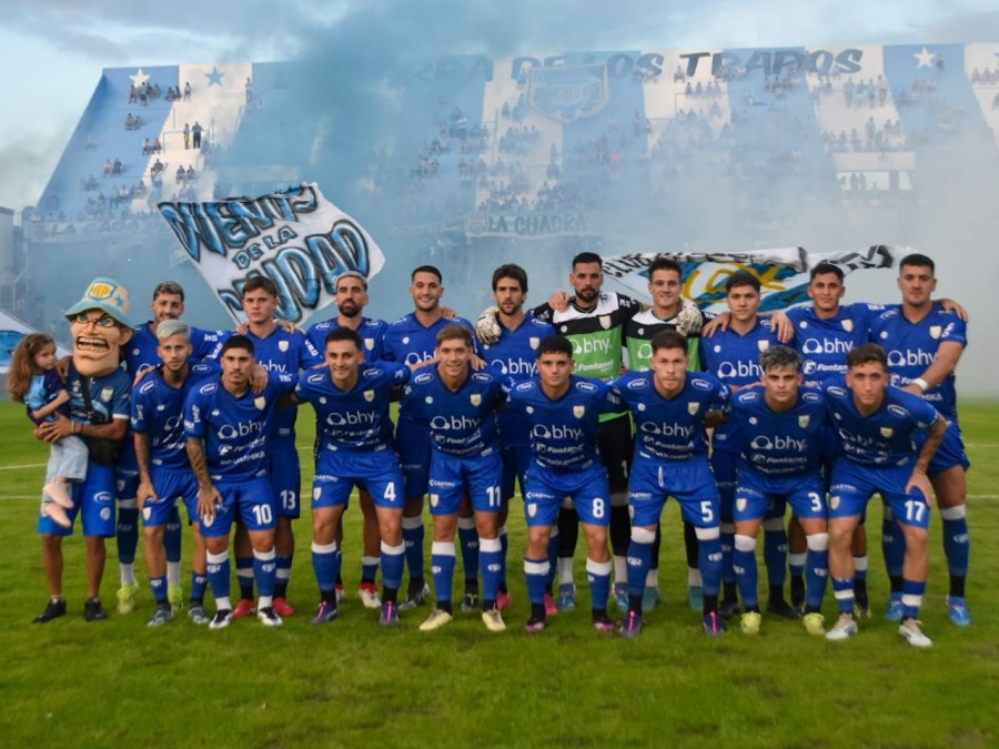 LA CREMA GANÓ EN ALBERDI Y SUMA PUNTAJE IDEAL